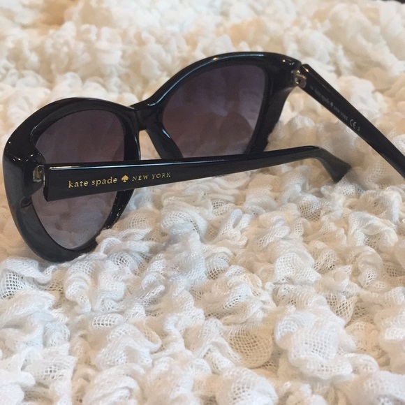 Kate Spade CatEye Sunglasses - Picture 2 of 4